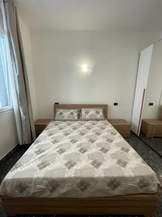Due Passi Dal Mare Hotel Savona Exterior photo